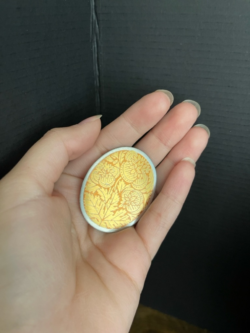 Feed and Barton floral circle two tone brooch